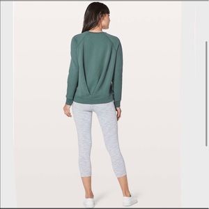 lululemon just pleat it crew